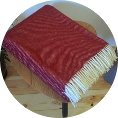Vlnená deka so strapcami – 100% vlna, 500 g/m2, červená