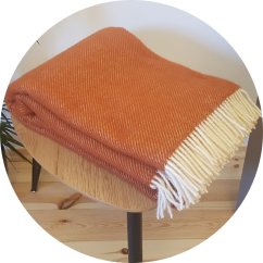 Vlnená deka so strapcami – 100% vlna, 500 g/m2, oranžová
