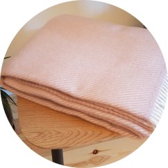 Vlnená deka so strapcami – novozélandská vlna, 500 g/m2, ružová